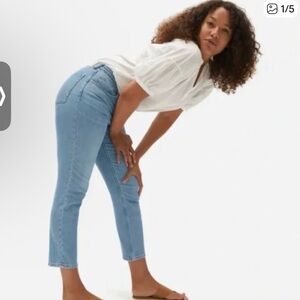 Everlane Curvy Cheeky Straight Jeans Light Wash Size 28 Ankle
